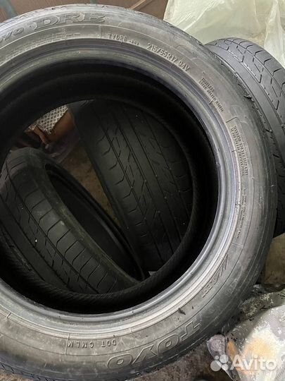 Toyo DRB 215/55 R17 94V