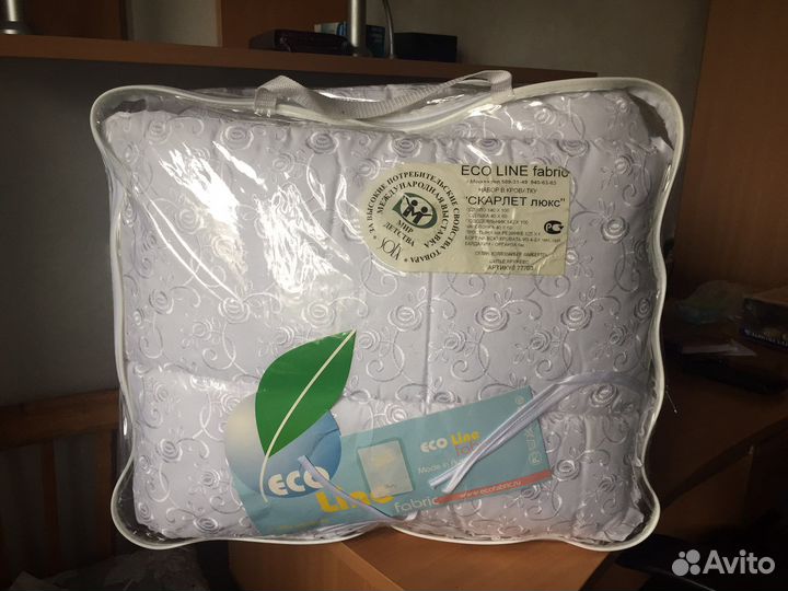 Набор в детскую кроватку, Lux, (новый),кружево