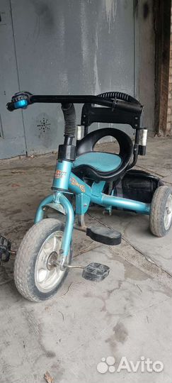 Детский трехколесный велосипед бу