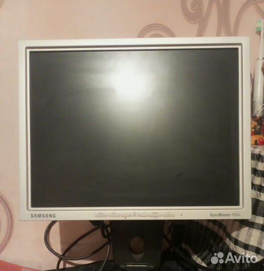 Монитор Samsung