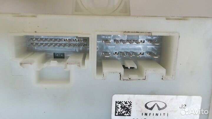 Блок управления дверьми Infiniti QX60, 2015