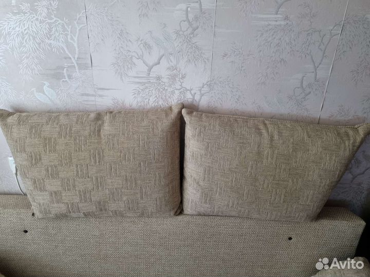 Декоративные подушки и одело из верблюжьей шерсти