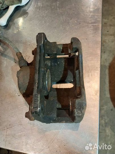 Суппорт передний Renault megane2