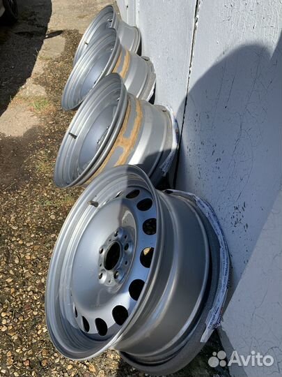 Разварки R17 на BMW, покрашены порошком