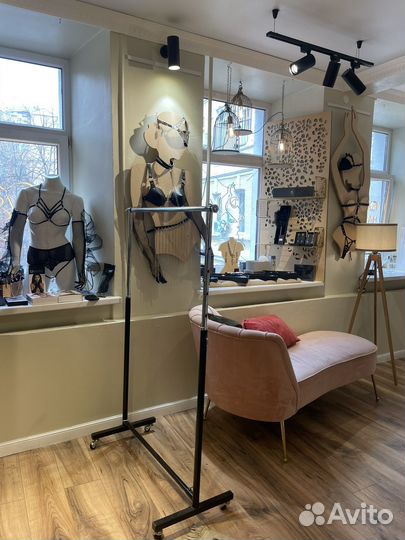 Рейл для одежды в аренду