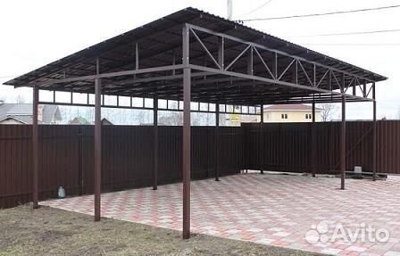 Бригада строителей