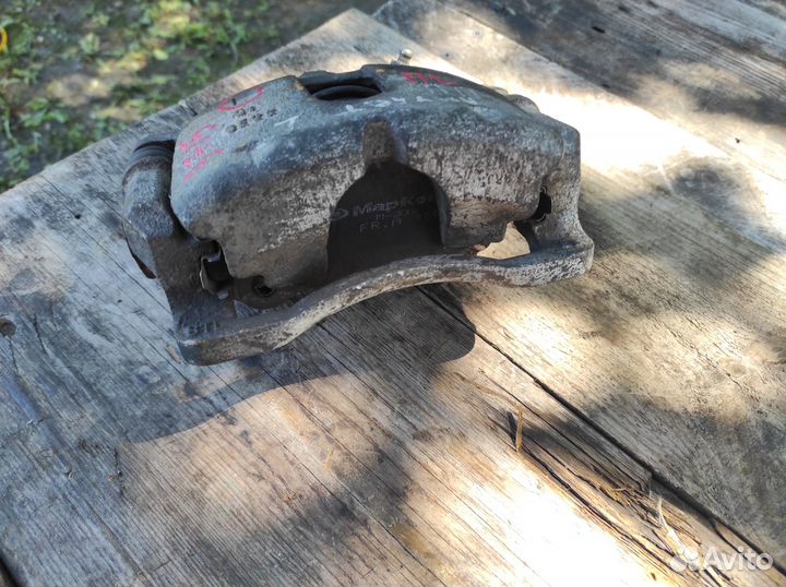 Суппорт тормозной передний левый Chery Amulet