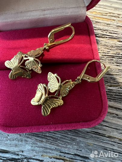 Золотые серьги