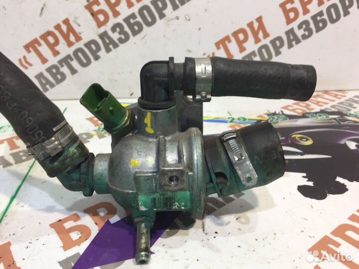 Фиат Добло Корпус термостата