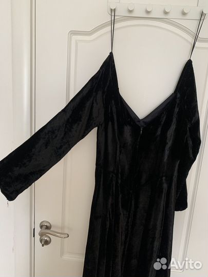 Нарядное платье бархатное 44-46