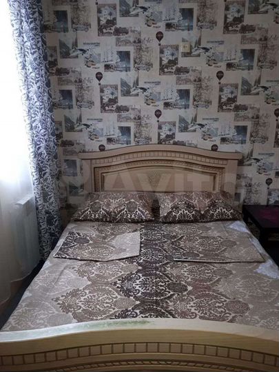 Комната 16 м² в 8-к., 1/4 эт.