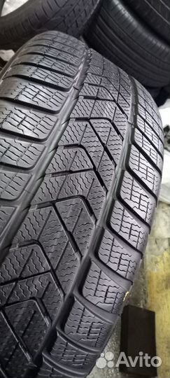 Pirelli Winter Sottozero 3 245/50 R19 105V