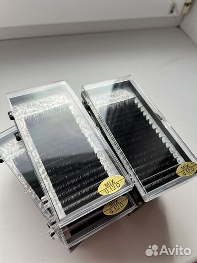 Для наращивания ресниц