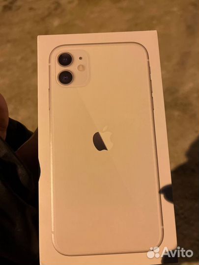 iPhone 11, 128 ГБ