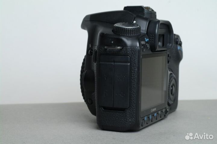 Фотоаппарат Canon 40d body (без обьектива)