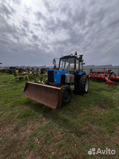 Экскаватор-погрузчик МТЗ (Беларус) ЭО-2621В-3, 2004