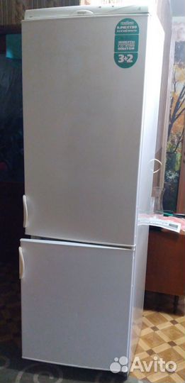 Холодильник Snaige