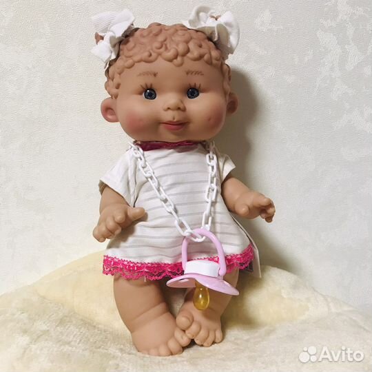 Пупс ванильный Nines d’Onil 26 см