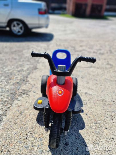 Детский электромобиль