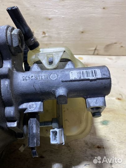 Вакуумный усилитель тормозов VW Passat B5 V30