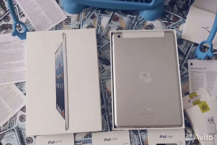 iPad mini с сим картой с зарядкой в комплекте