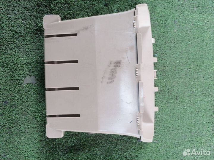 Ящик передней консоли Bmw X5 E70 N52B30AF 2007