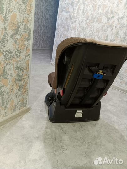 Автомобильное детское кресло от 0 до 18 кг