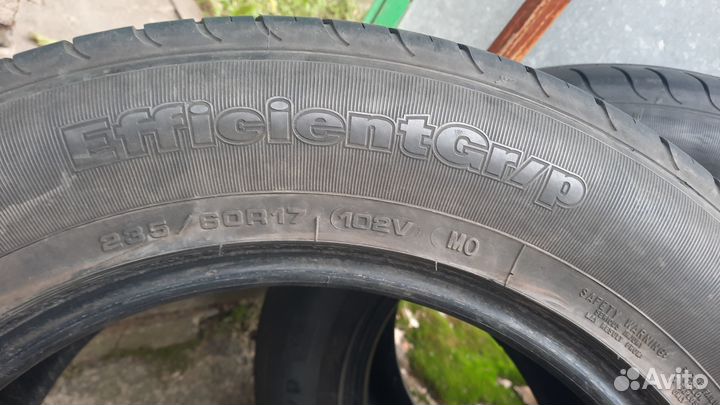 Goodyear EfficientGrip 235/60 R17 102V