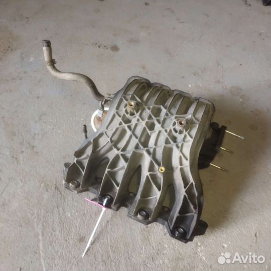 Впускной коллектор Chevrolet Lacetti 1.6