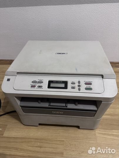Принтер brother dcp-7075R