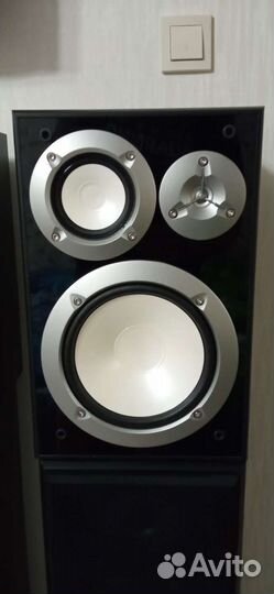 Акустические колонки yamaha