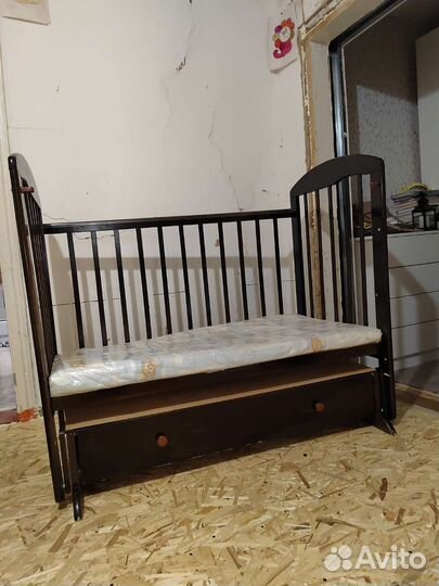 Кровать детская