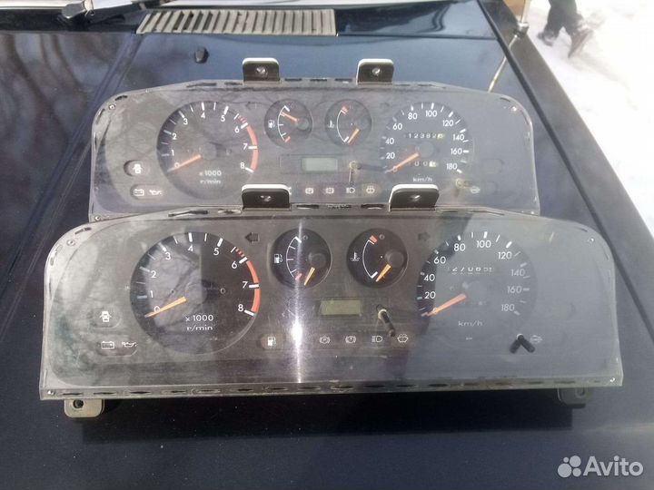 Панель приборов Nissan Terrano II