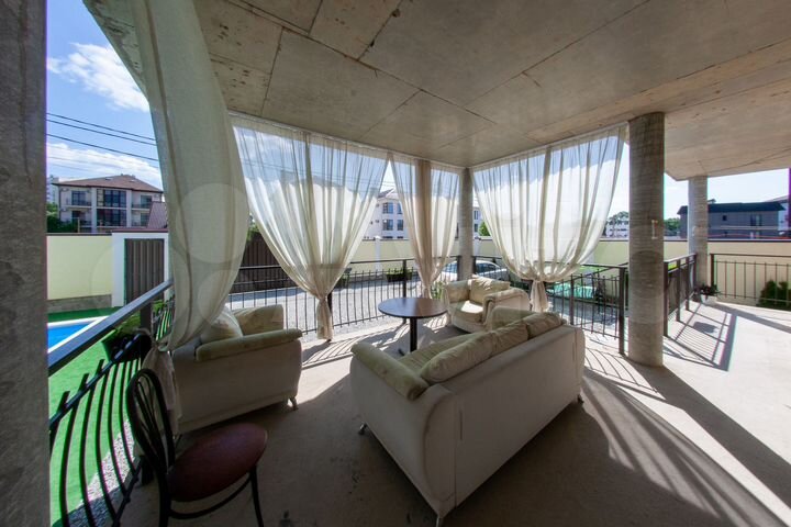 Гостевой Дом, 621.8 м²