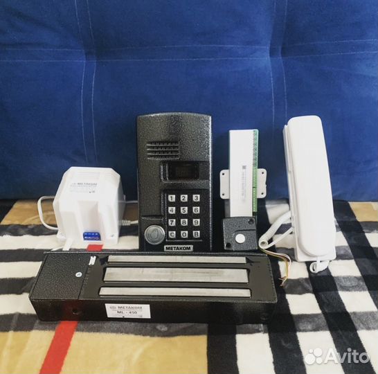 МК 2003.2 rfev домофон в секционный дом