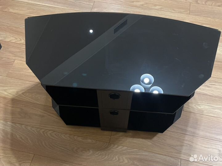 Стеклянная тумба под тв, TV