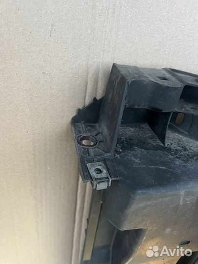 Панель передняя телевизор Peugeot 207