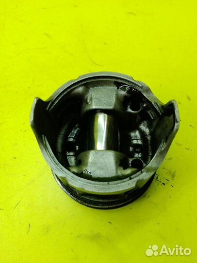 Поршень Mazda Bongo SS28M R2 1999