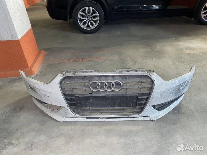 Передний Бампер на Audi A4