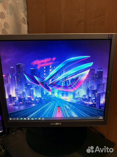 Монитор 17 дюймов Sony SDM-S75F 60 Гц