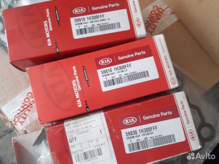 Датчик абс KIA Ceed 599301H300