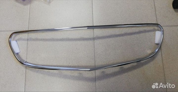 Молдинги переднего бампера W212 E63 AMG