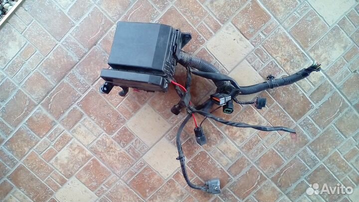 Блок предохранителей митсубиси лансер 9