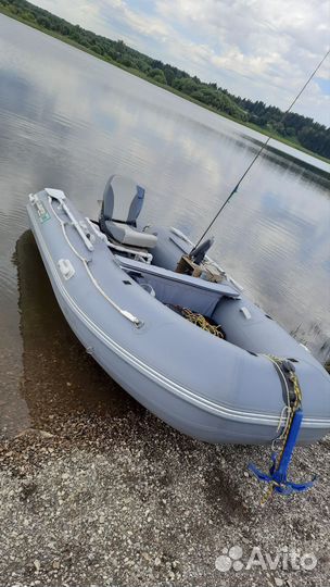 Лодка пвх Gladiator E380Pro