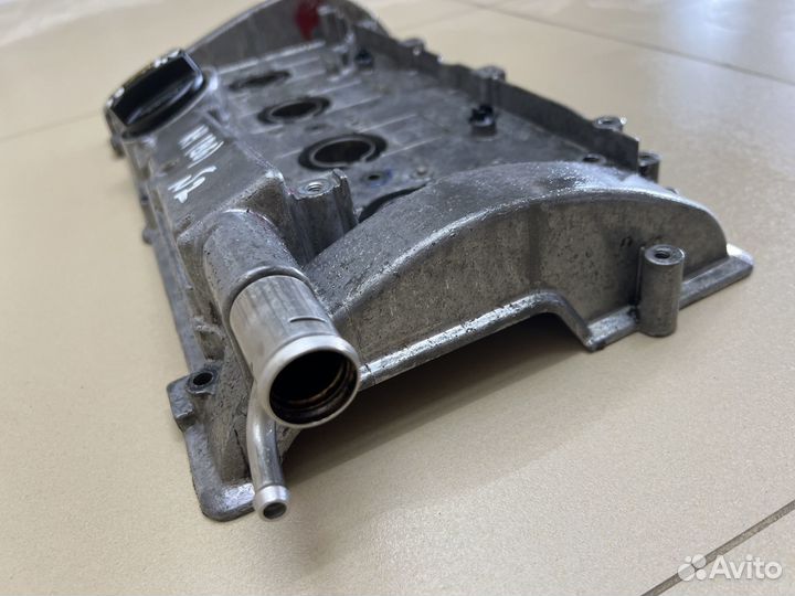 Клапанная крышка Audi A4 B6 1.8T AMB