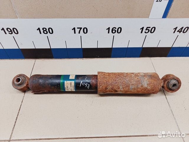 Амортизатор задний RAV 4 2013