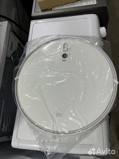 Робот-пылесос Xiaomi Mi Robot Vacuum-Mop 2 белый