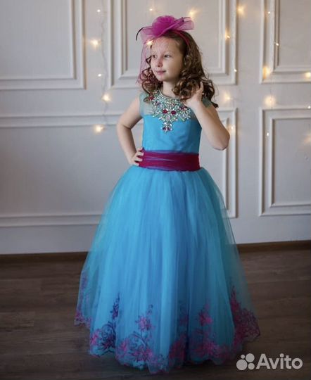 Платье нарядное для девочки