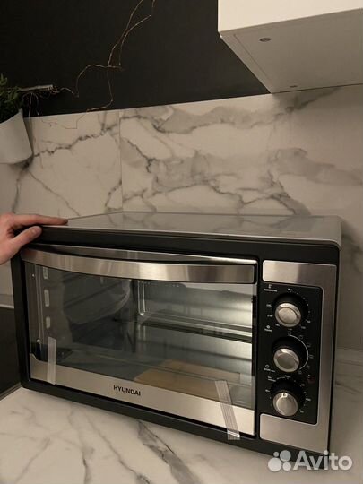 Мини-печь Hyundai
