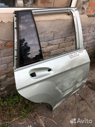 Мерседес X204 GLK глк Дверь правая задняя